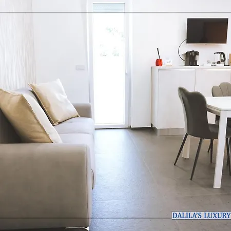 Dalila S Luxory House *