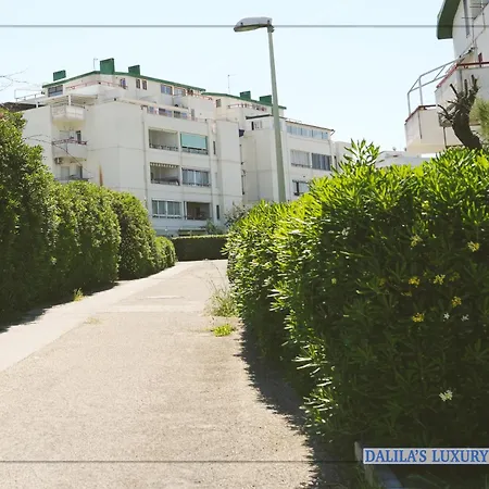 Dalila S Luxory House Апартаменты Торре-а-Маре